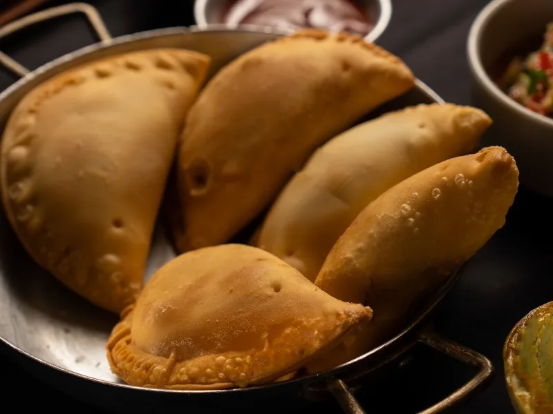 Empanada de Queso y Ostion