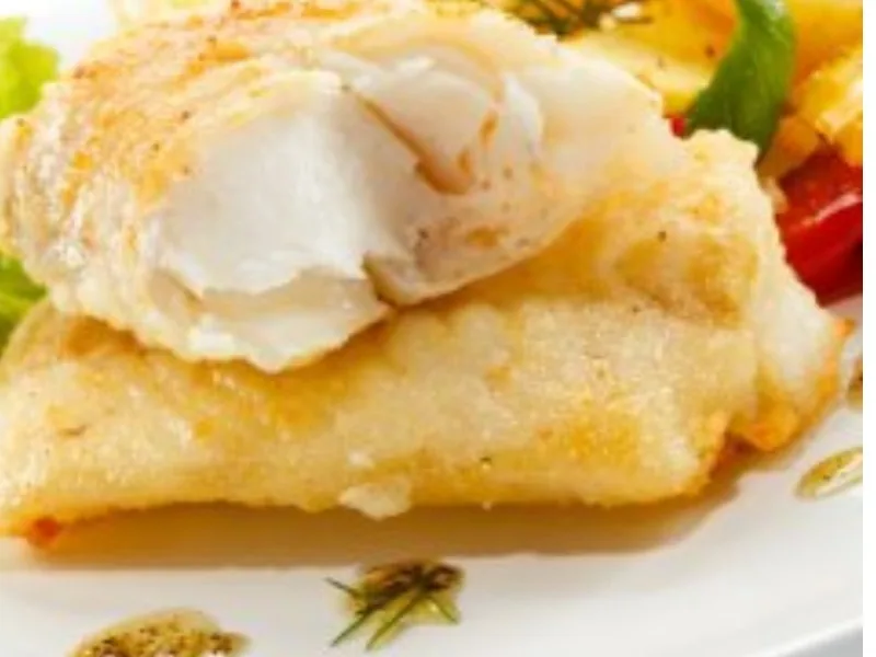 LOMO DE BACALAO FRITO Y PATATAS  FRITAS