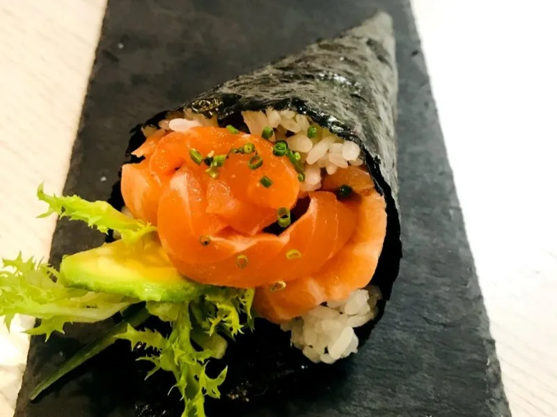 TEMAKI SALMÓN