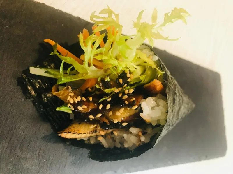 TEMAKI ANGUILA