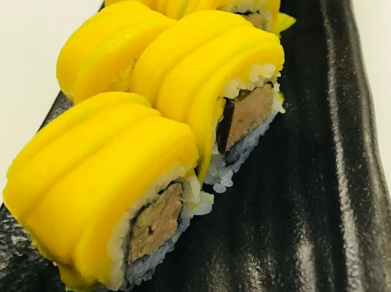 MANGO Y FOIE GRAS ROLL