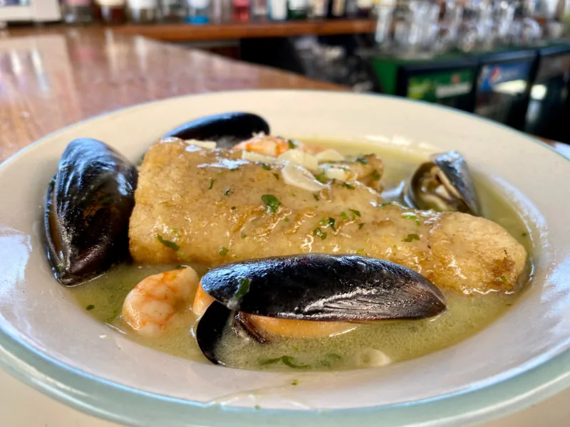 Merluza a la vasca