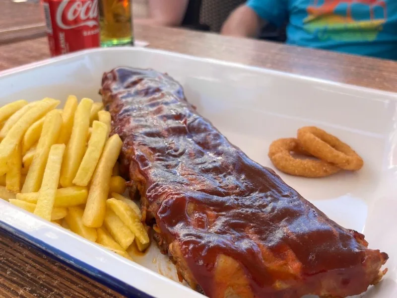 Costillar gigante