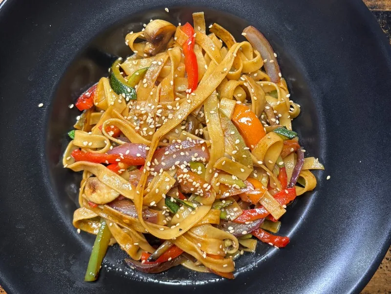 FETUCCINI CON VERDURAS