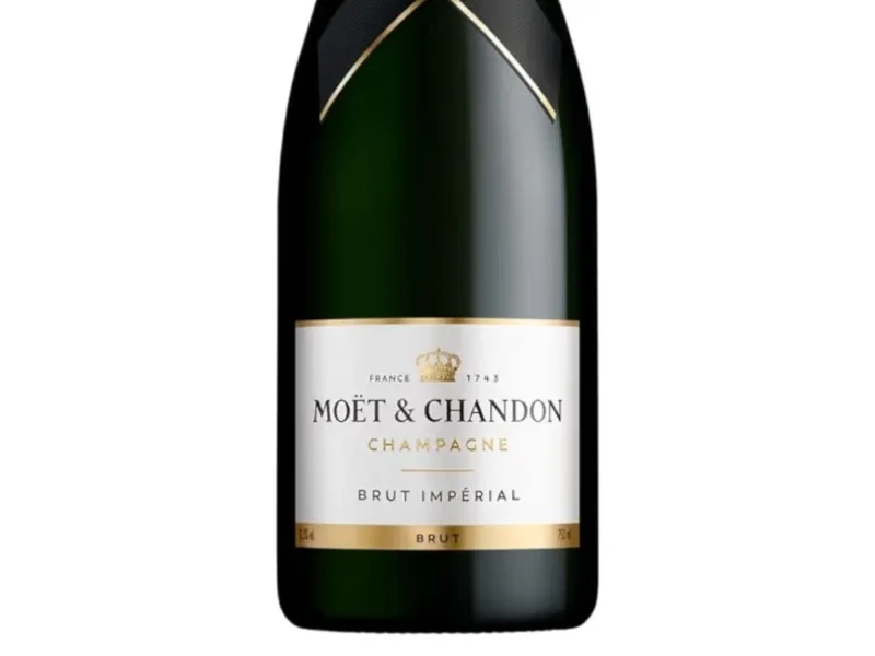 MÖET  & CHANDON