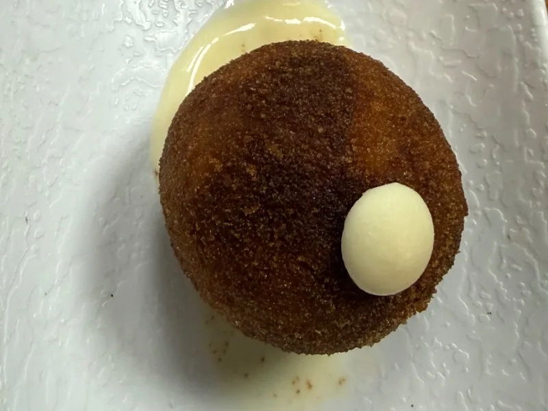 Cheek and white chocolate croquettes
