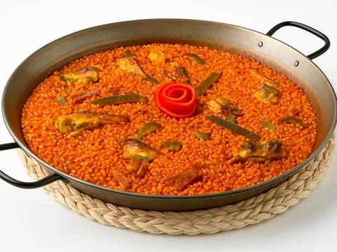 Arroz con conejo