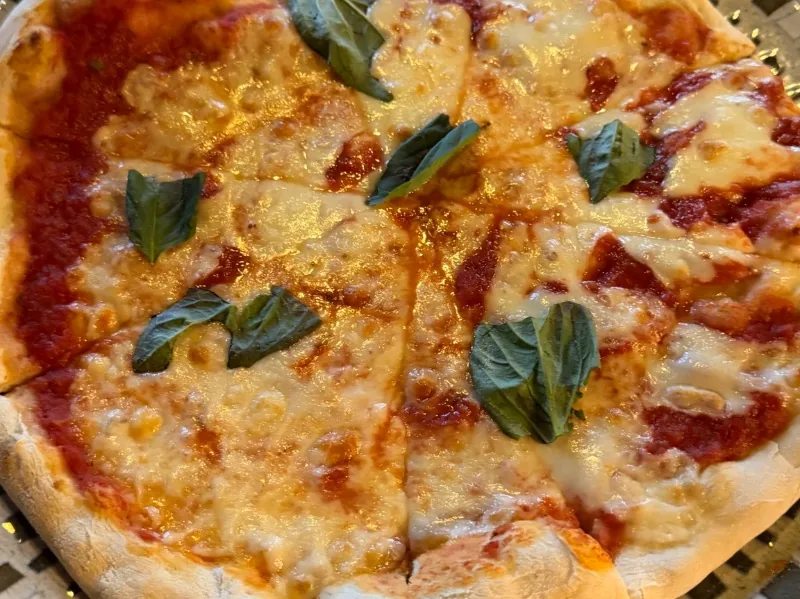 Pizza marguerita